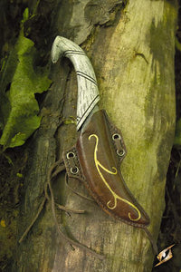 Elven Throwing Knife with Leather Holder